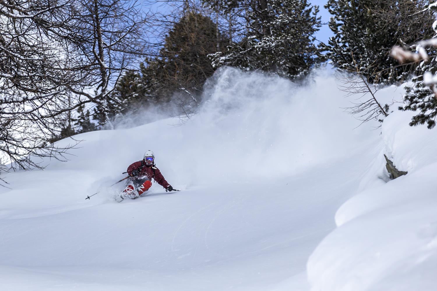 Powder turn - Cyril Trebuchet in the LiÃ¨vre Blanc in Val d'IsÃ¨re - Fresh Snow - Skiing